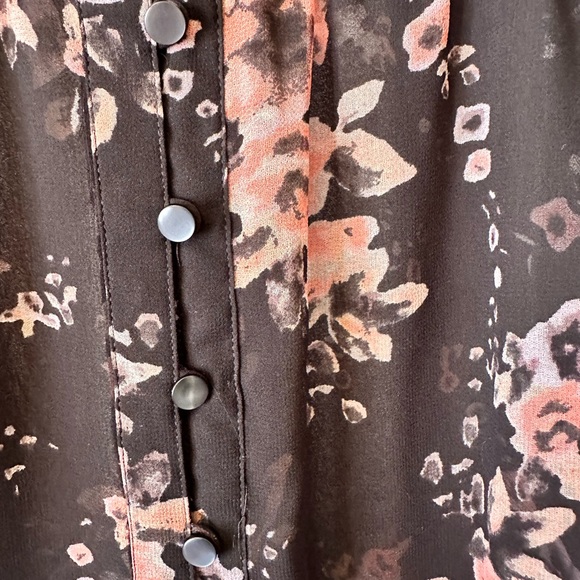 Sheer Floral Blouse - Picture 5 of 8